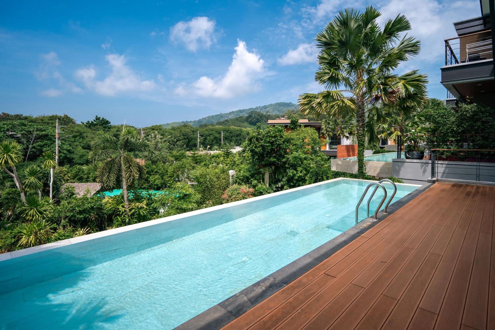 Le Resort And Villas Rawai Ngoại thất bức ảnh Infinity pool